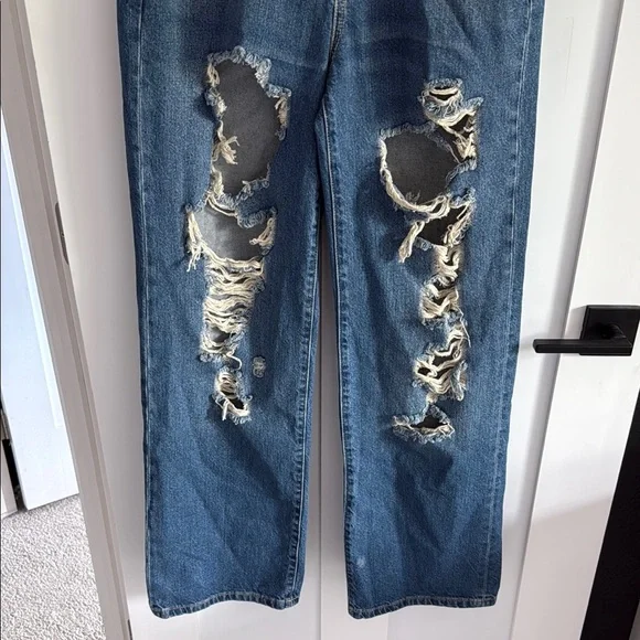 NWT Pilcro Anthropologie Distressed Blue Jeans Size 27 - Picture 4 of 9